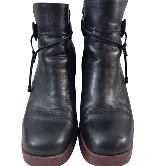 Korks Woman's size 8M leather upper 3/4 platform mertle bootie - Picture 8 of 14